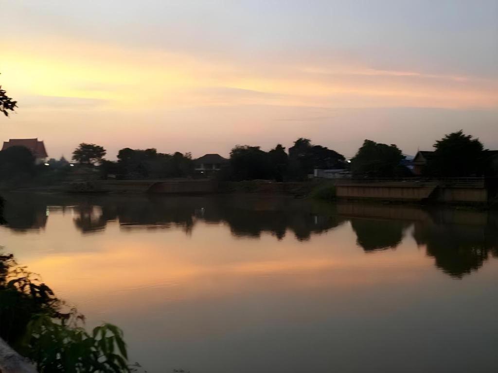 Jidapa Resort Ayutthaya Eksteriør billede