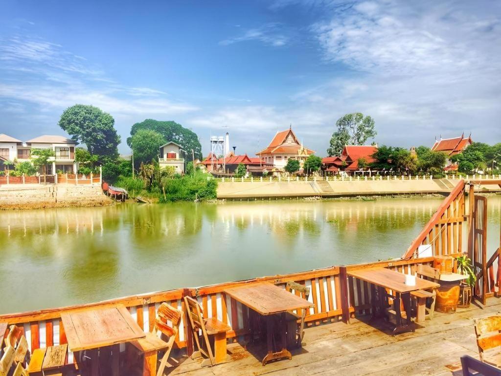 Jidapa Resort Ayutthaya Eksteriør billede